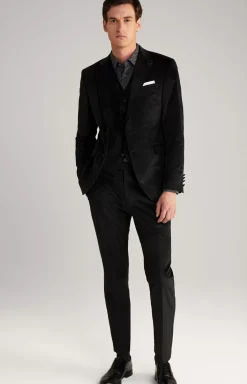 Weazer Velvet Vest in Black