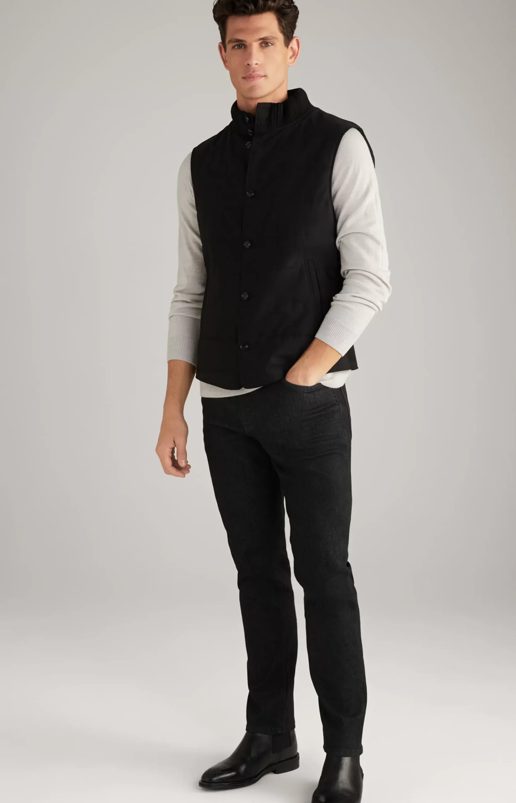 Wermut Waistcoat in Black