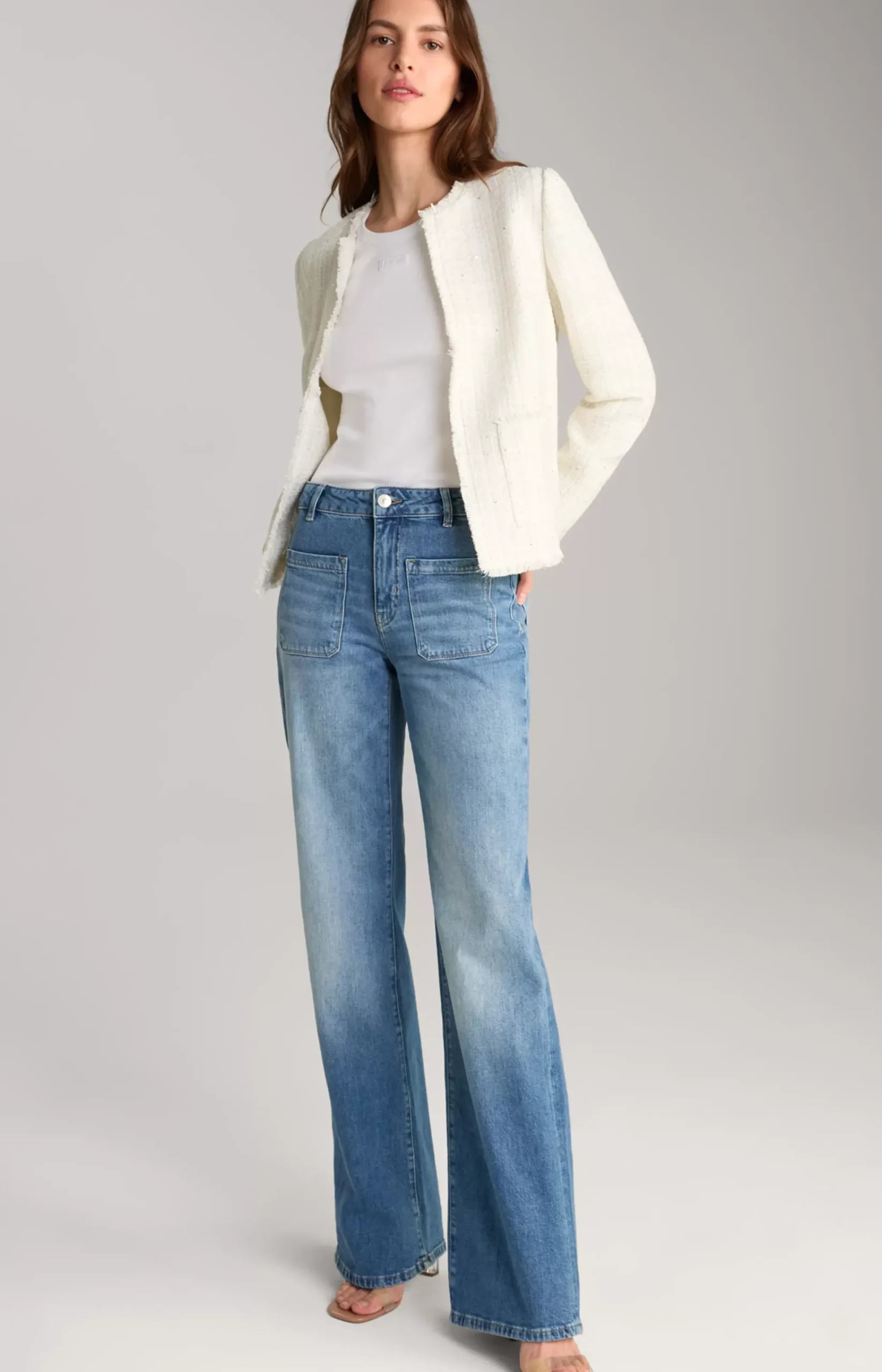 Wide Leg Jeans in a Blue Washed Look