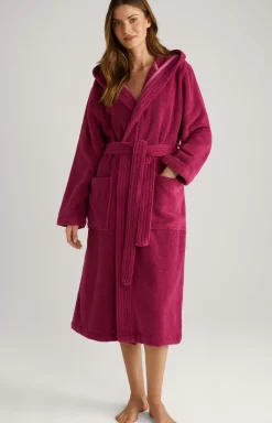 Women’s bathrobe in violet