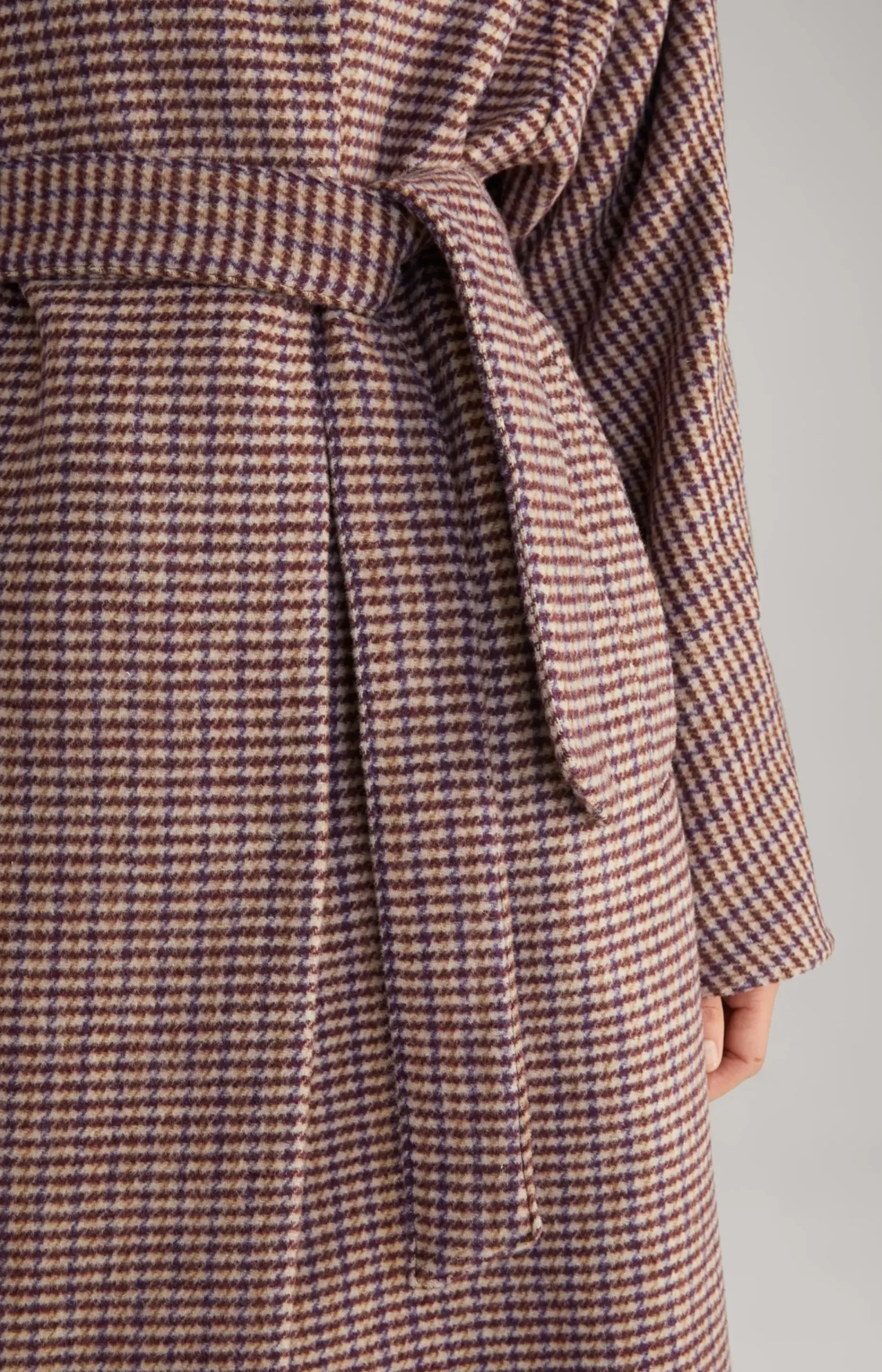 Wool Blend Coat in Ecru/Purple
