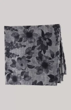 Wool Pocket Square in Dark Blue/Grey