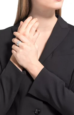 Zirconia ring in Silver